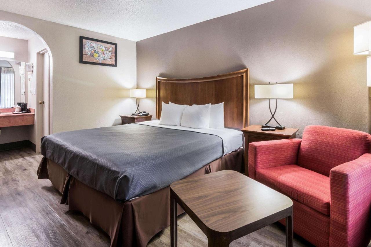 Econo Lodge Гейнсвілл Екстер'єр фото