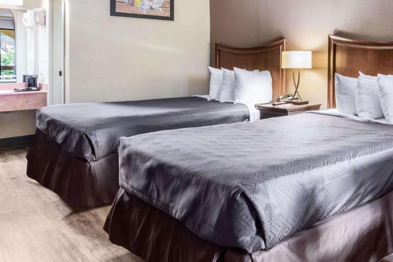 Econo Lodge Гейнсвілл Екстер'єр фото