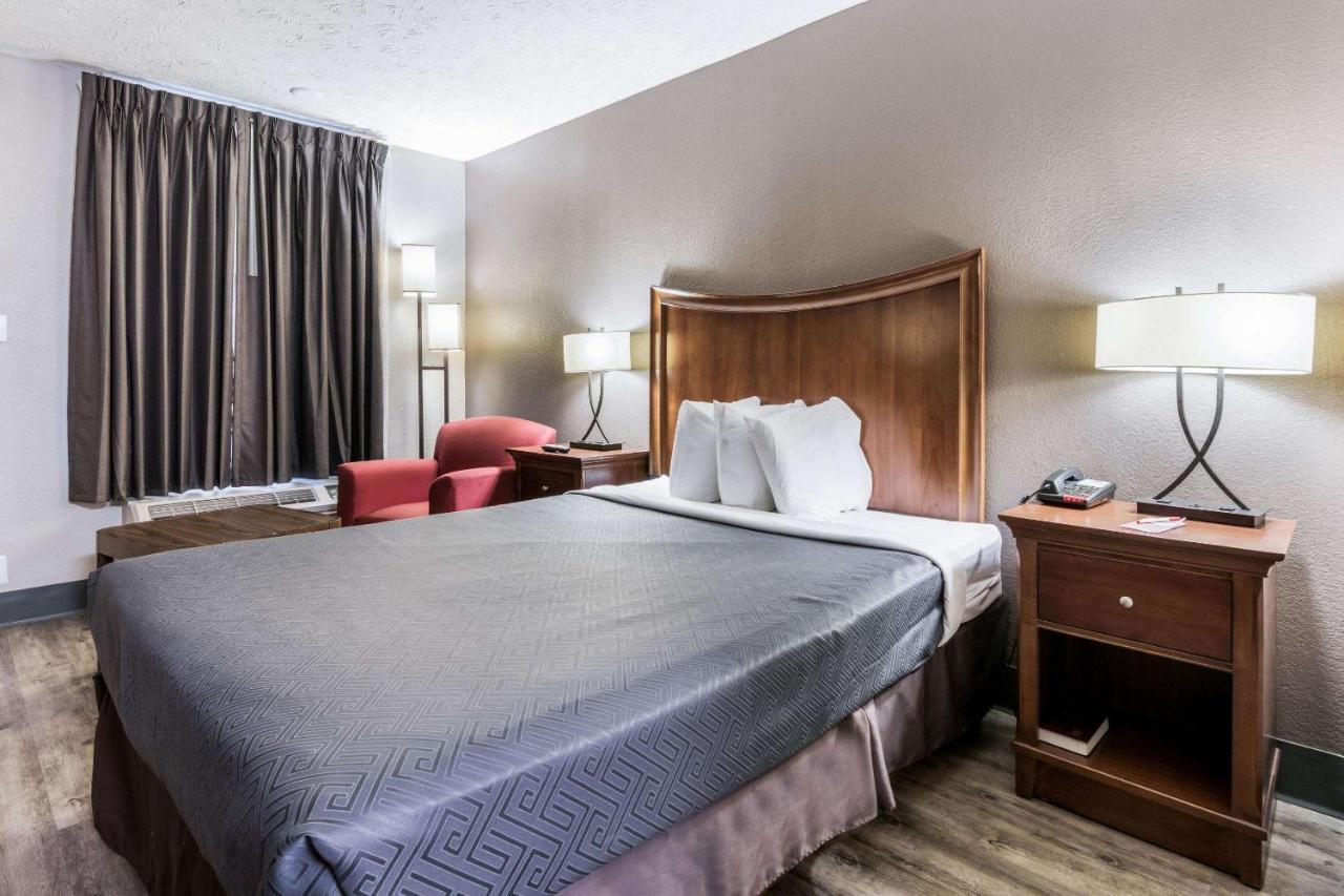 Econo Lodge Гейнсвілл Екстер'єр фото