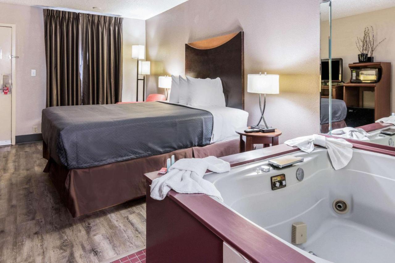 Econo Lodge Гейнсвілл Екстер'єр фото
