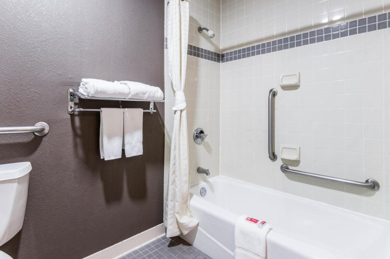 Econo Lodge Гейнсвілл Екстер'єр фото
